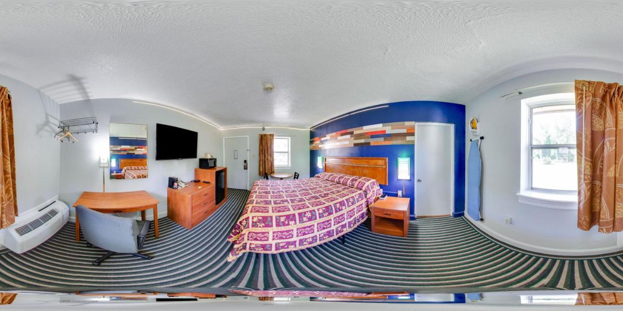 Scottish Inns Collinsville - Martinsville Buitenkant foto
